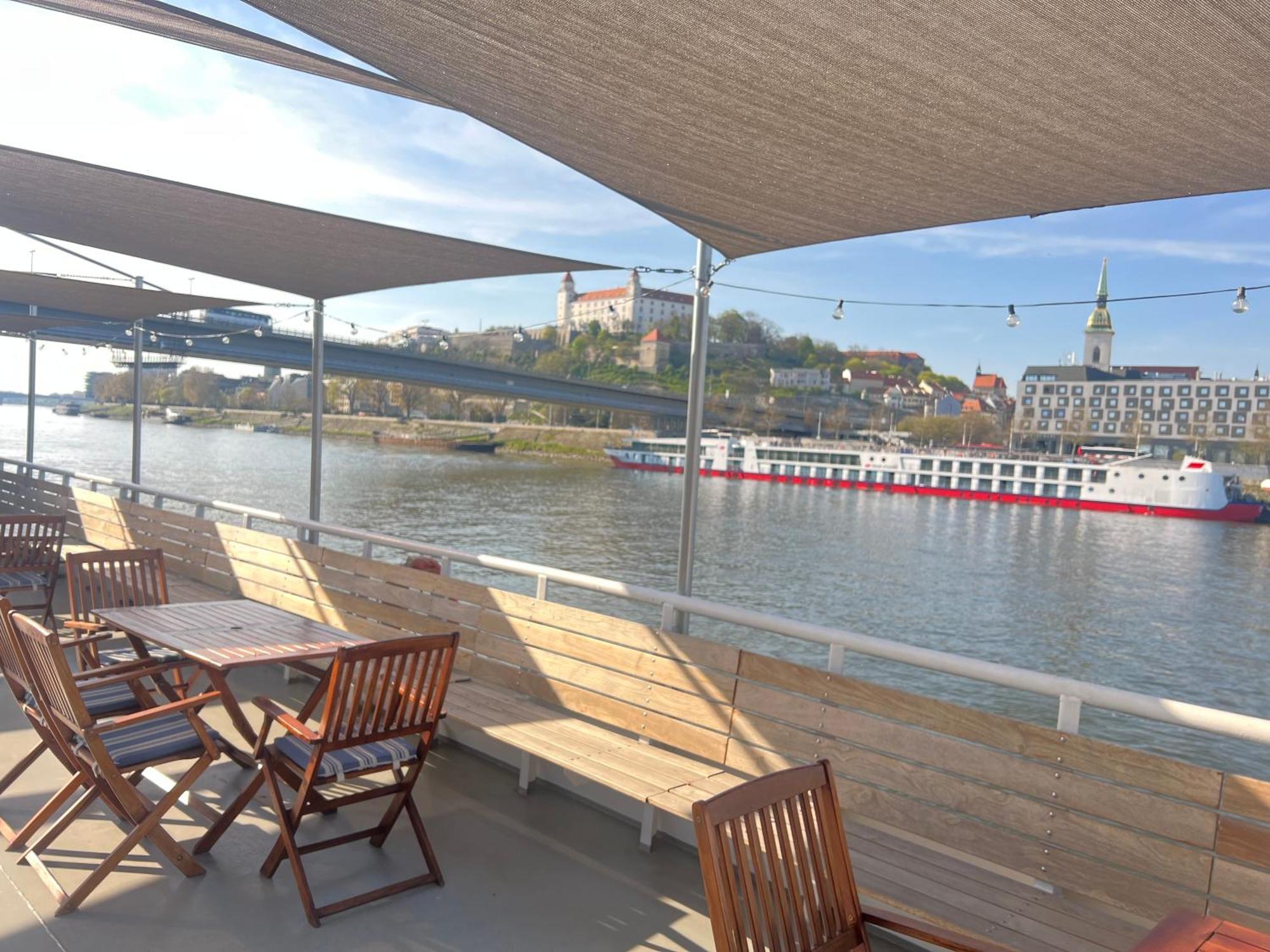 Ferienwohnung Orient Express Paris-Pressburg By Zazi Exterior foto